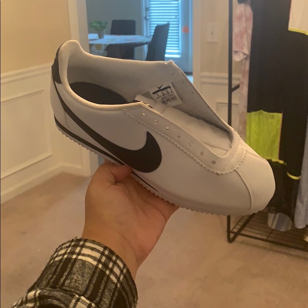 White Classic Cortez Black swoosh!